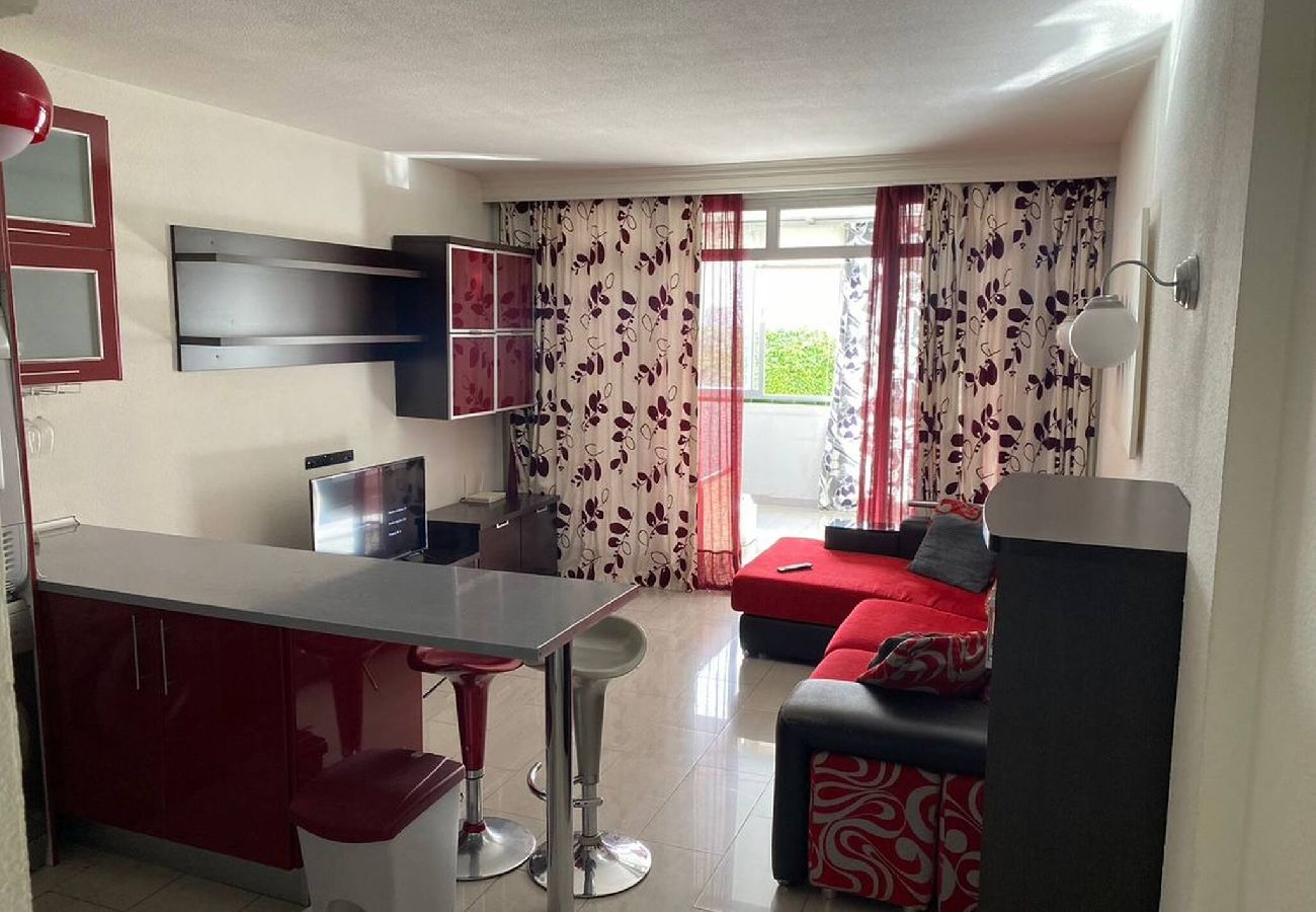 Apartamento en Fuengirola - Apartamento acogedor con piscina en Fuengirola