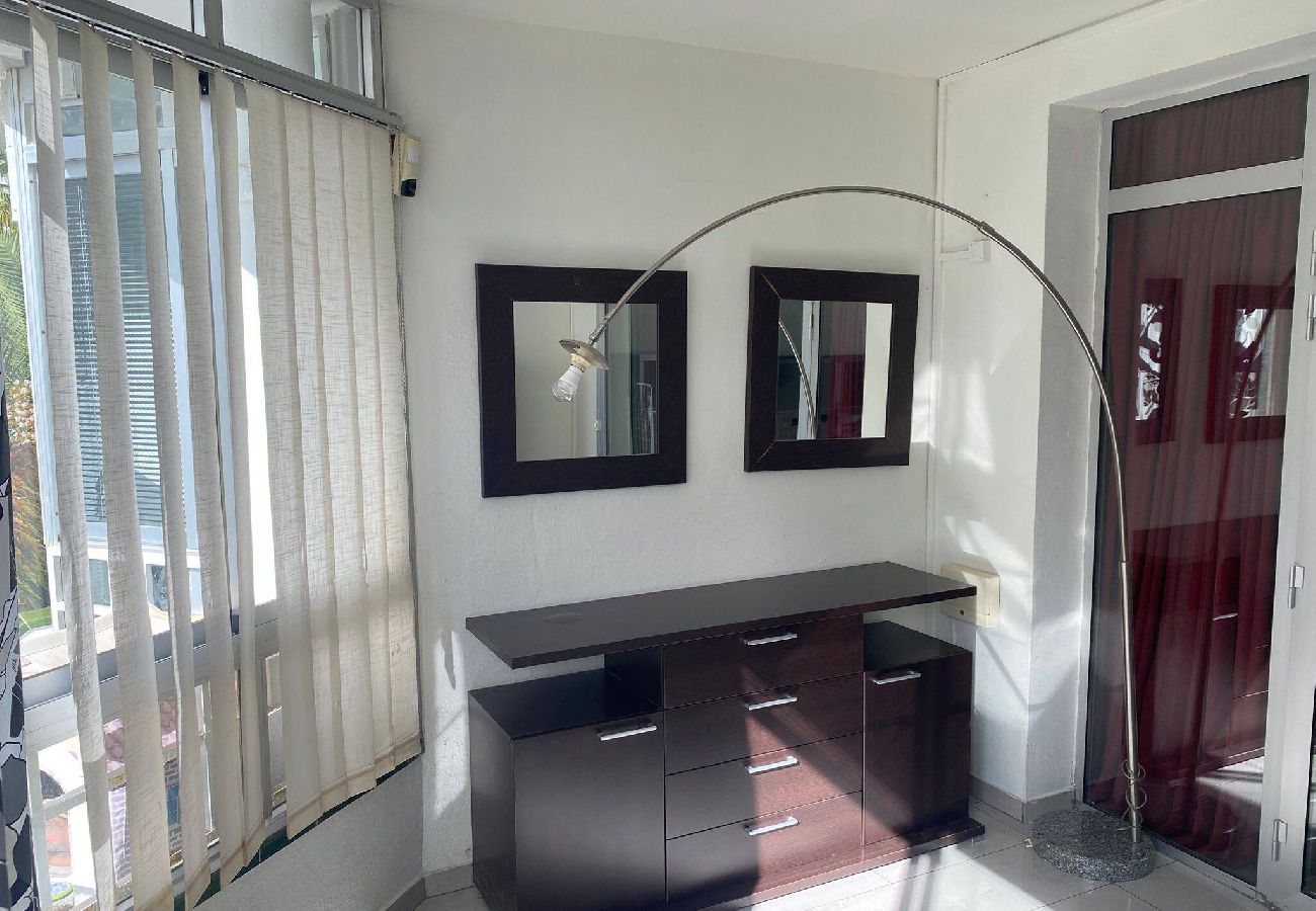 Apartamento en Fuengirola - Apartamento acogedor con piscina en Fuengirola