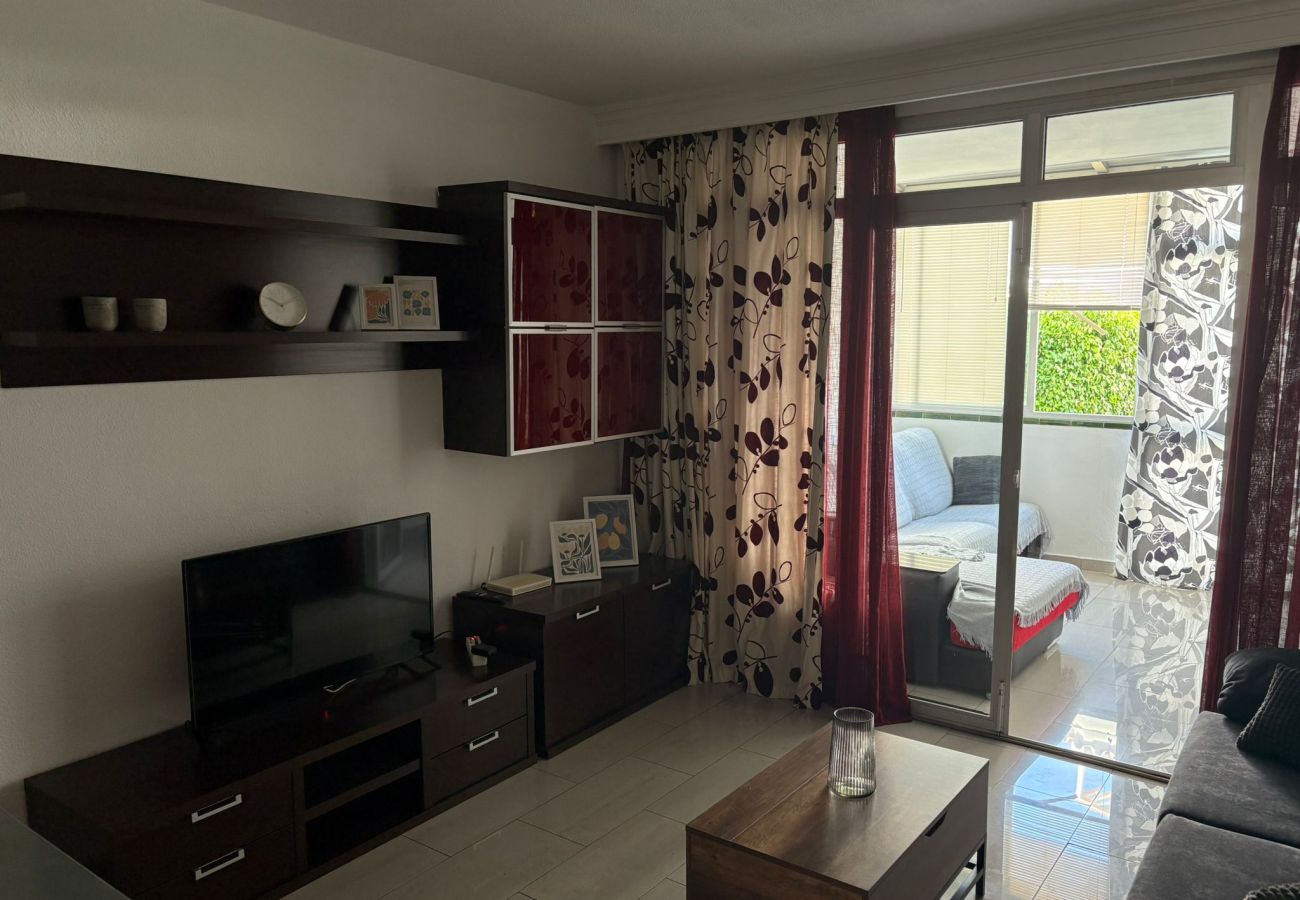 Apartamento en Fuengirola - Apartamento acogedor con piscina en Fuengirola