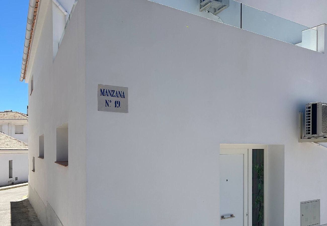 Casa en Manilva - Acogedora casa con terraza en Manilva