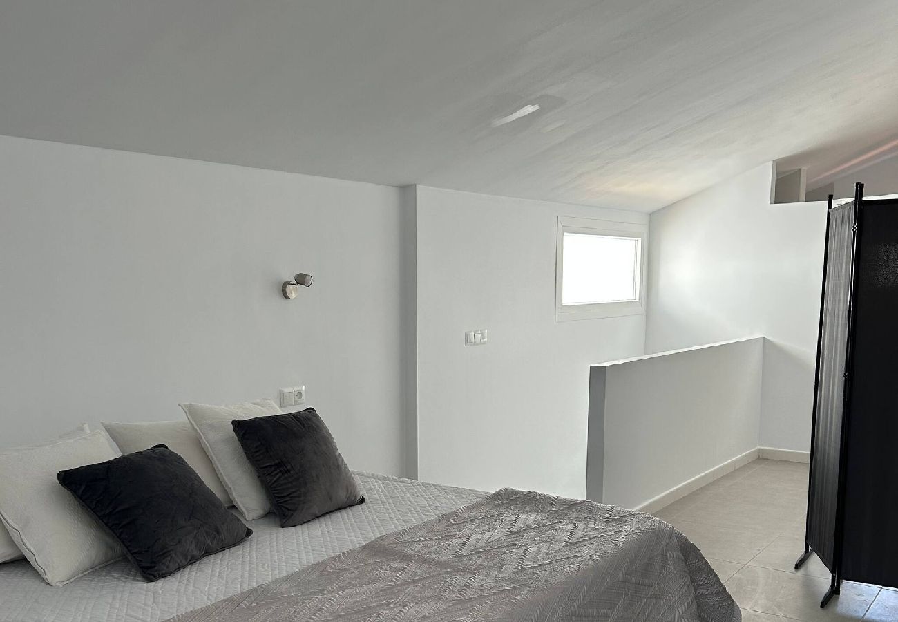 Casa en Manilva - Acogedora casa con terraza en Manilva