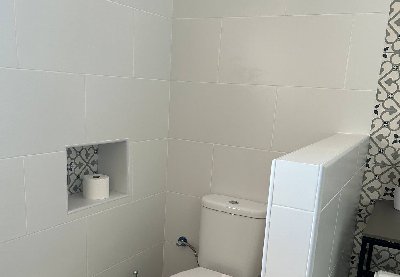 Casa en Manilva - Acogedora casa con terraza en Manilva