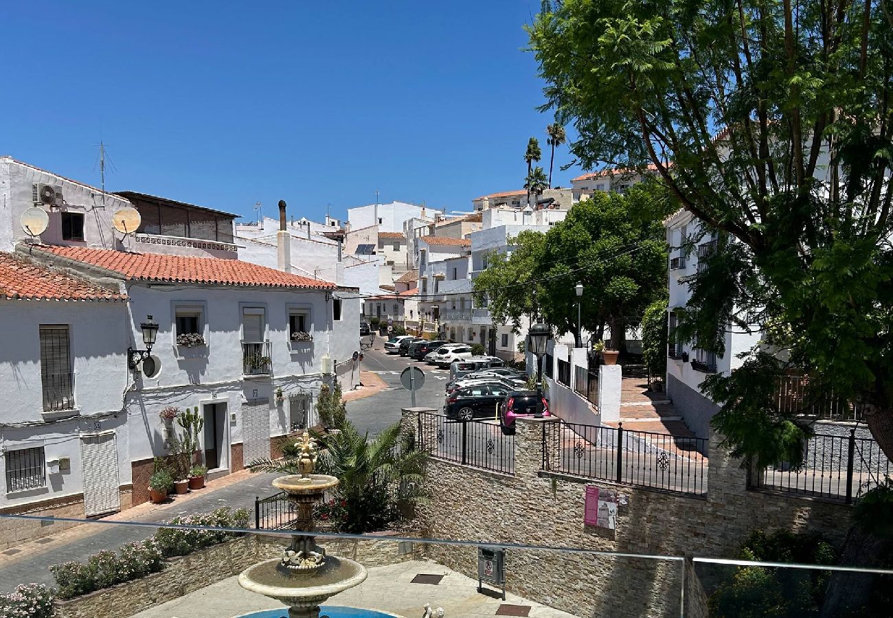 Casa en Manilva - Acogedora casa con terraza en Manilva