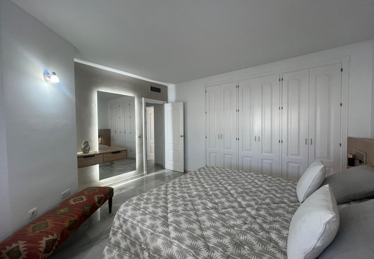 Apartamento en Marbella - Ático Duplex Marbella Los Naranjos by DolmenGroup