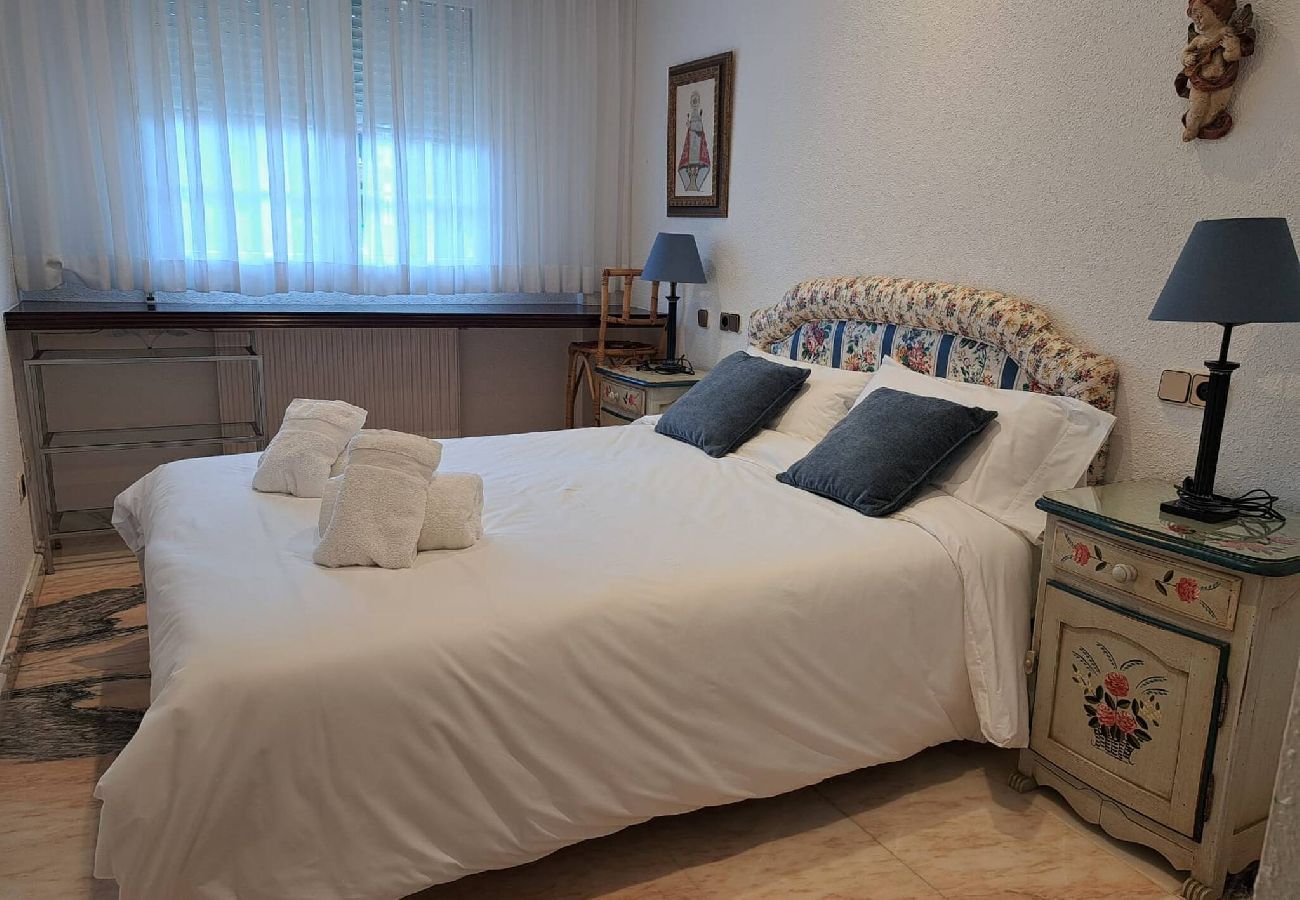 Chalet en Ribadesella - Casa Kusi con Jardin Privado y Jacuzzi