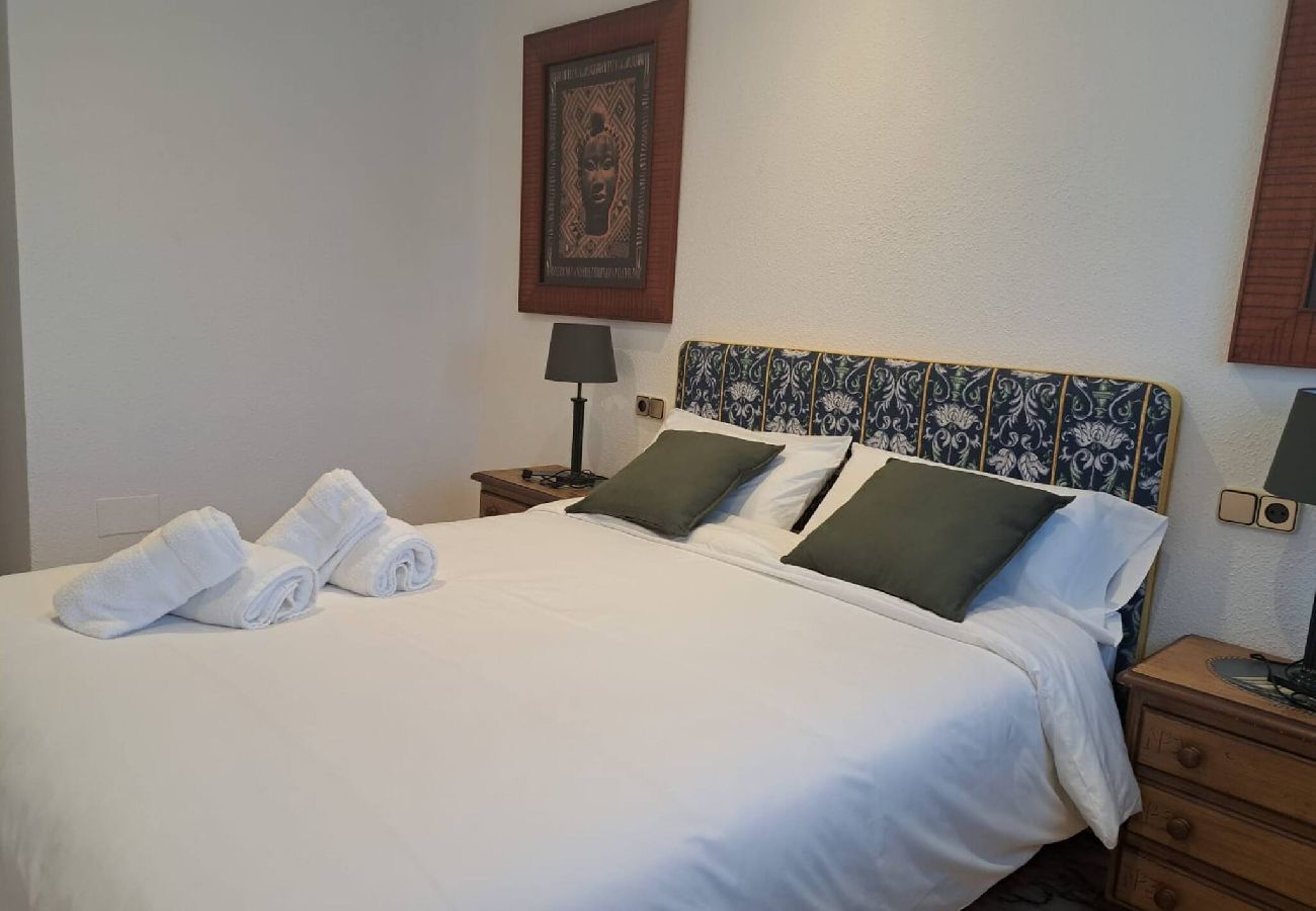 Chalet en Ribadesella - Casa Kusi con Jardin Privado y Jacuzzi